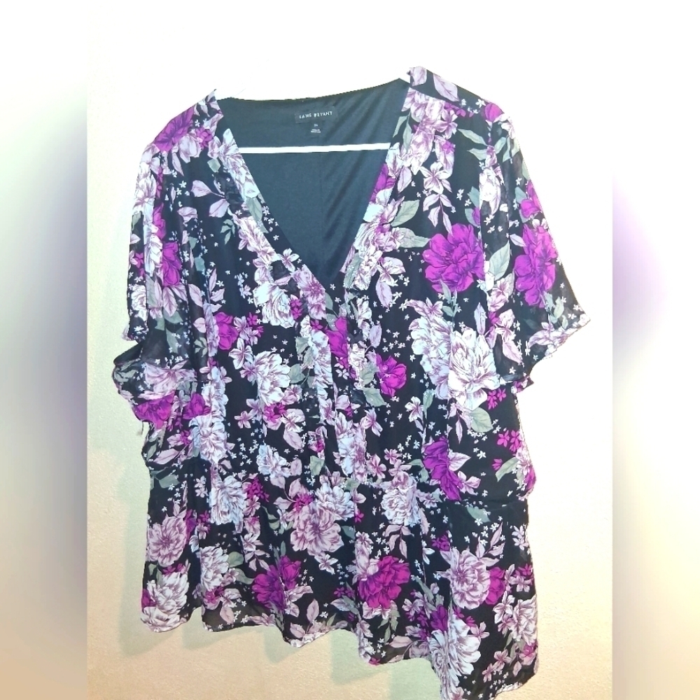 Lane Bryant black and Pink V Neck Flutter Sleeve floral top Business 26